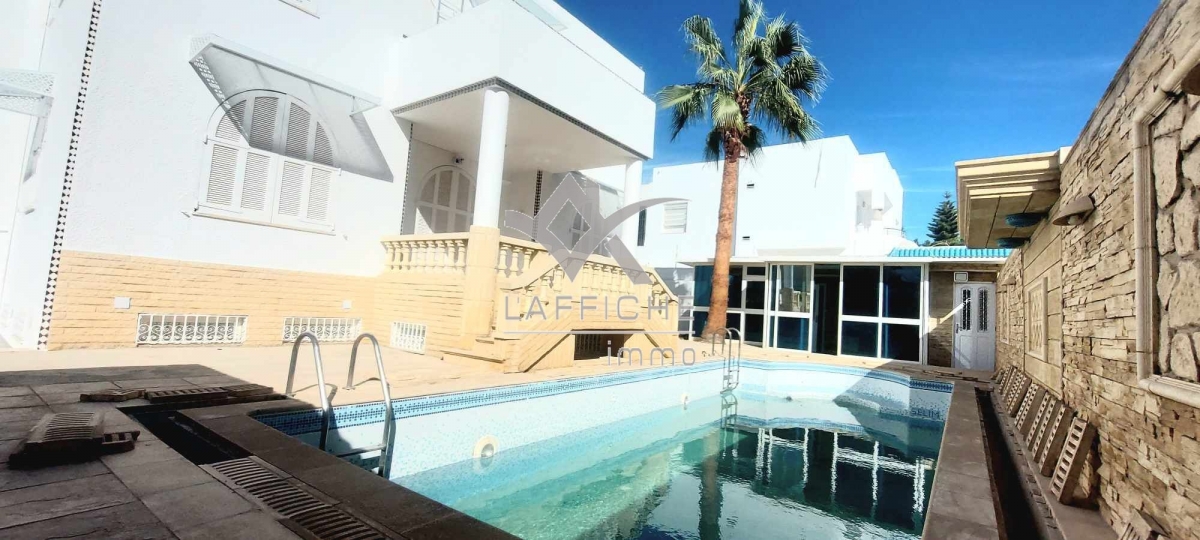 La Marsa Cite Erriadh Location Maisons Belle villa avec piscine  la marsa ref1790
