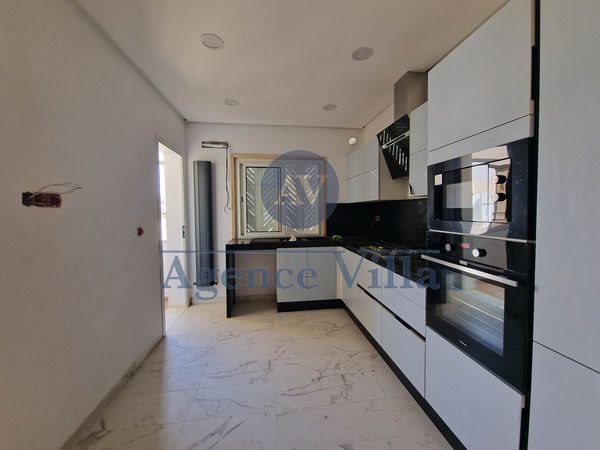 Ariana Ville El Menzah 7 Location Appart. 5 pices+ Appartement s4 neuf  a menzah 7