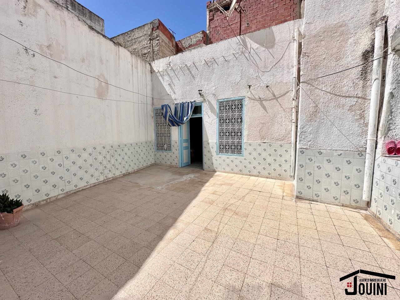 La Medina El Sabaghine Vente Maisons Ancienne maison 180 m2 au centre ville de tunis